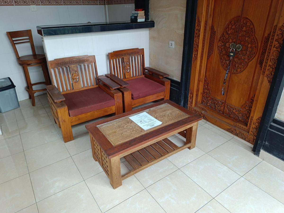 Nyoman House Ubud エクステリア 写真