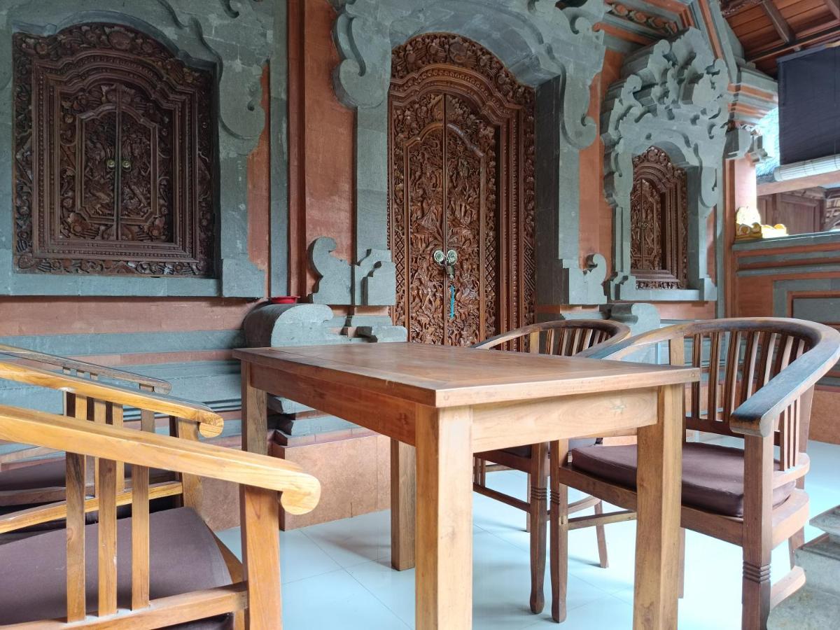 Nyoman House Ubud エクステリア 写真