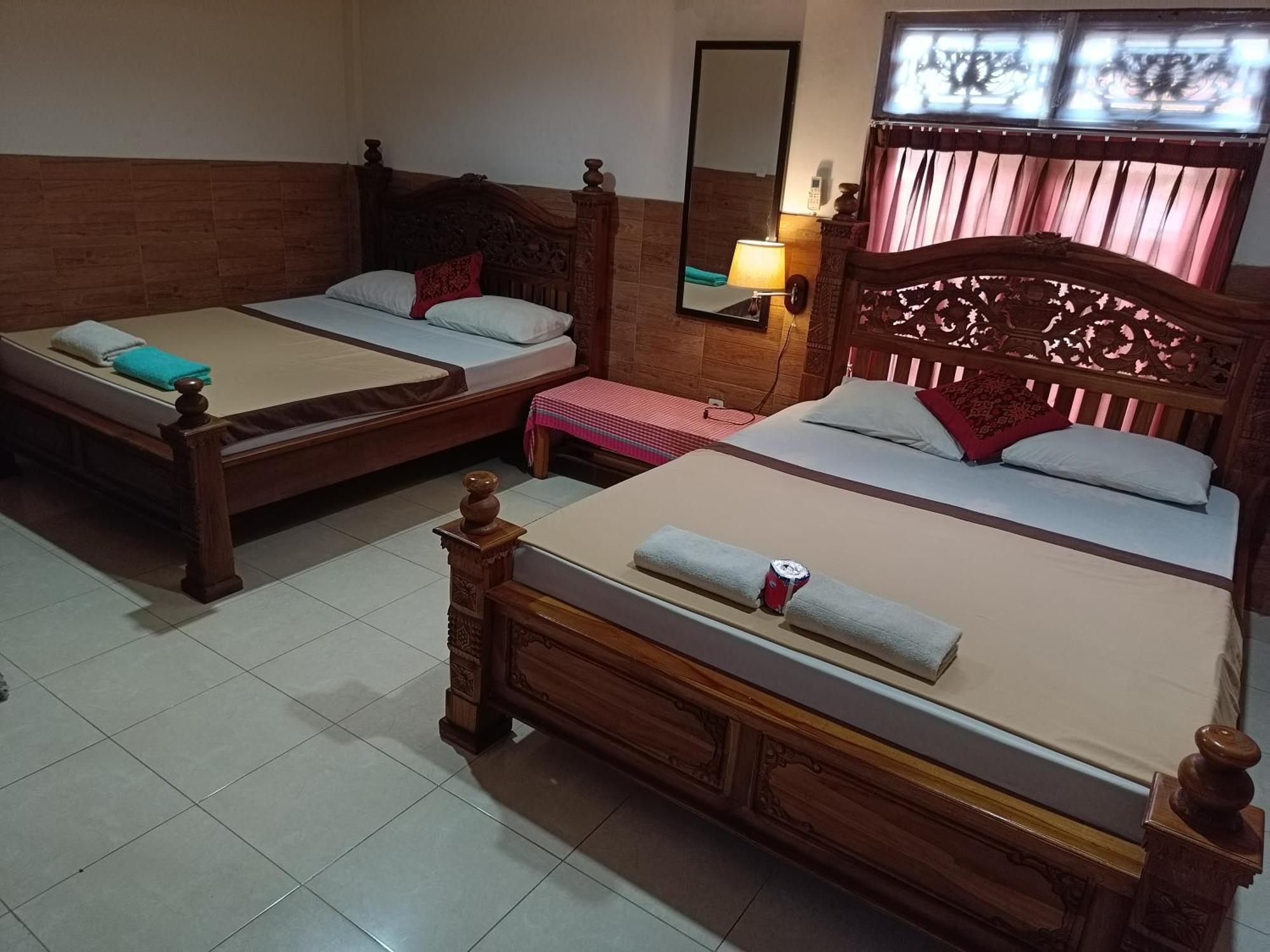 Nyoman House Ubud エクステリア 写真