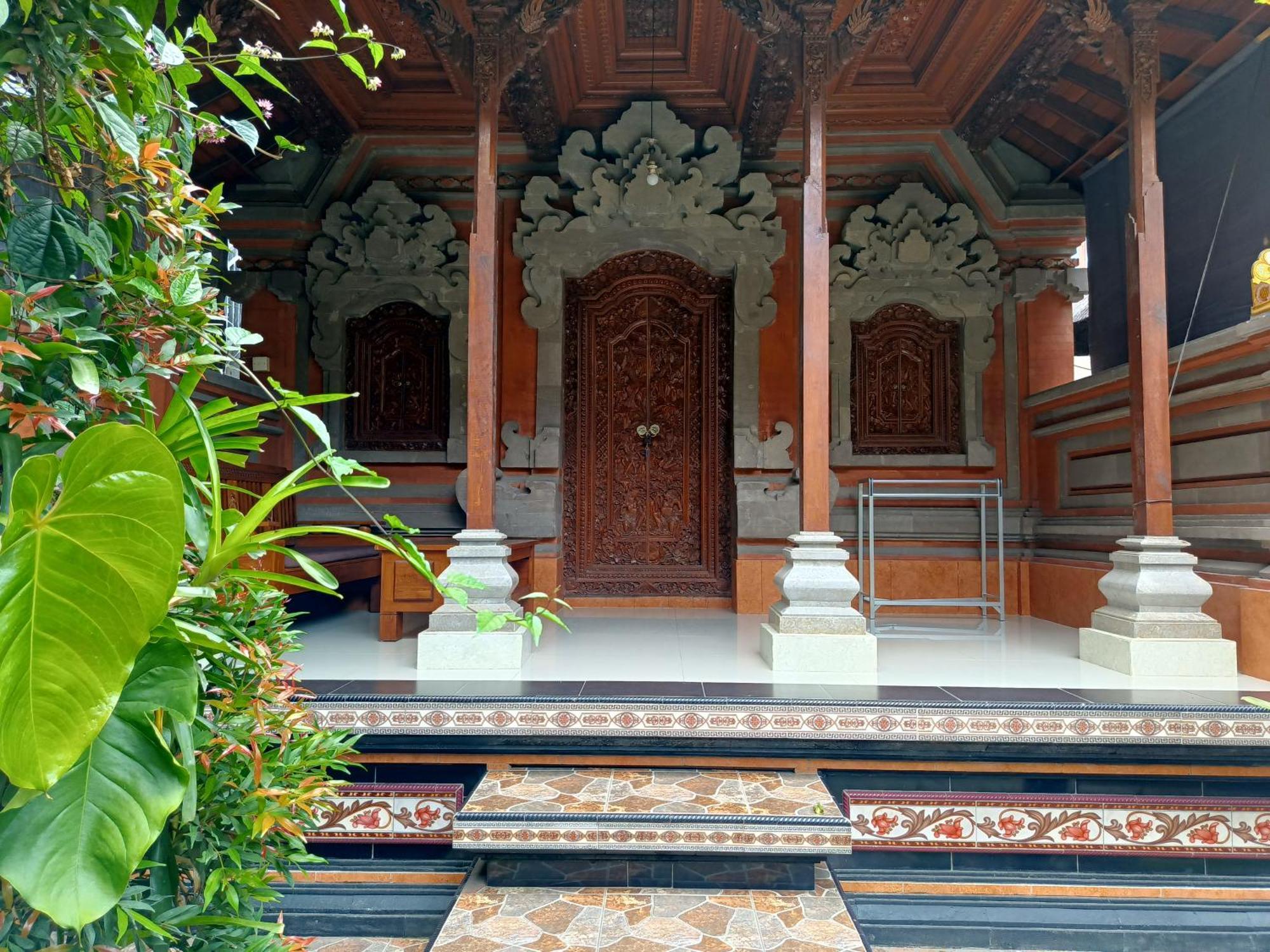 Nyoman House Ubud エクステリア 写真