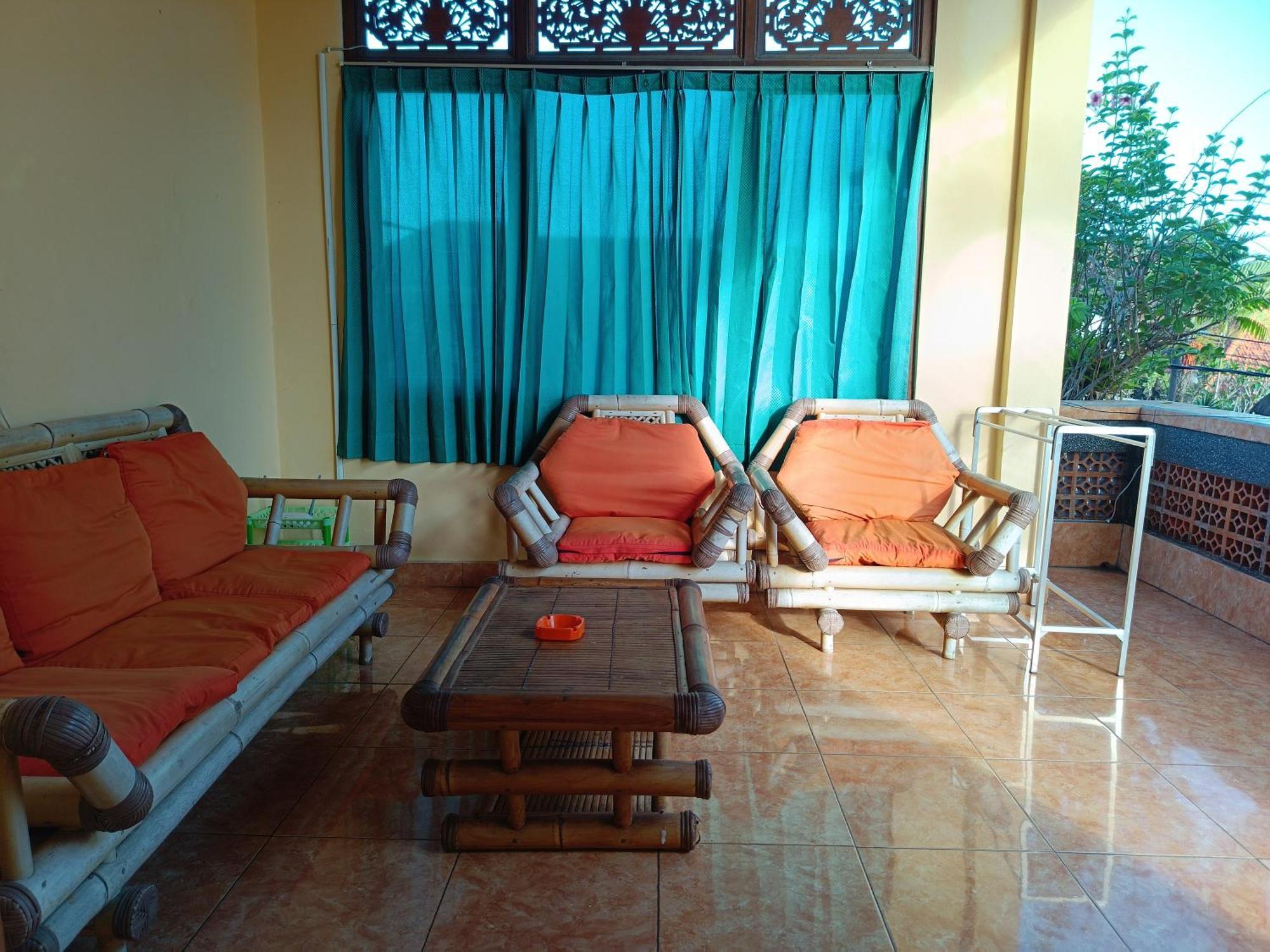 Nyoman House Ubud エクステリア 写真
